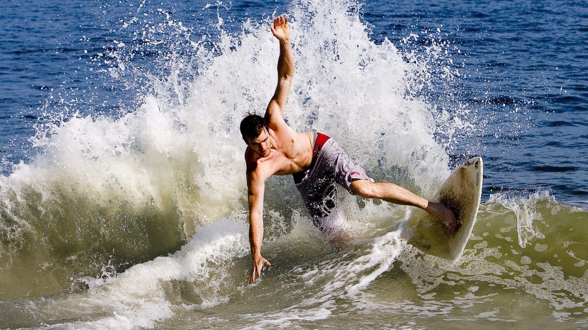 开云在线直播-凯撒酋长青训营培养新星，未来可期，凯撒 csm